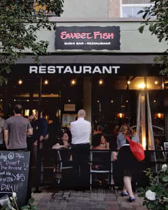 Sweet Fish Sushi Bar & Restaurant, Los Angeles, CA